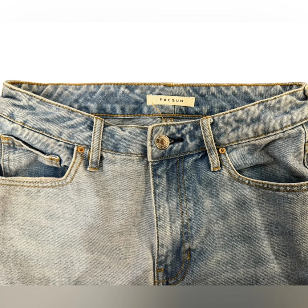 PacSun Straight leg Patchwork Jeans Mom Jean size 26 (2 US)